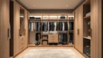 closet-com-prateleiras-como-usa-las-para-maxima-organizacao